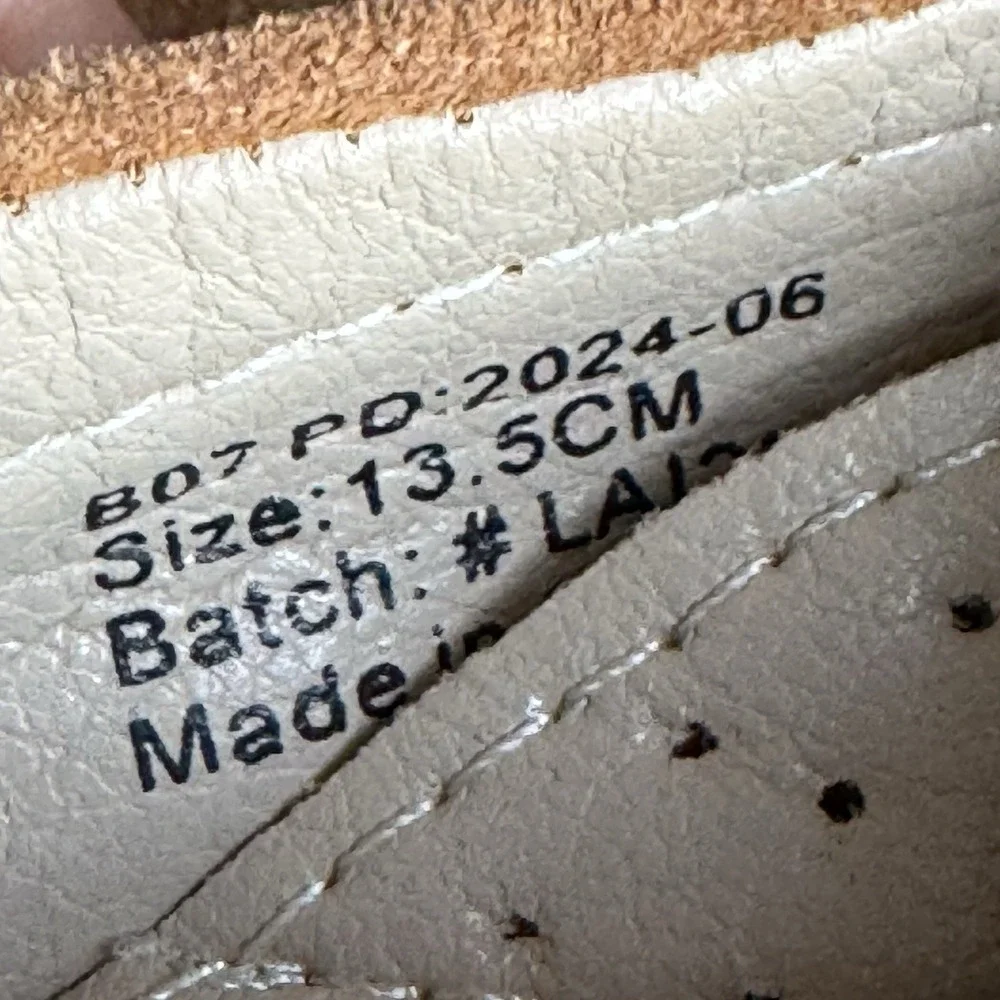 Size‎ 7c - Felix & Flora Hand Painted Suede Shoes Mary Jane Ballet Flat Brown